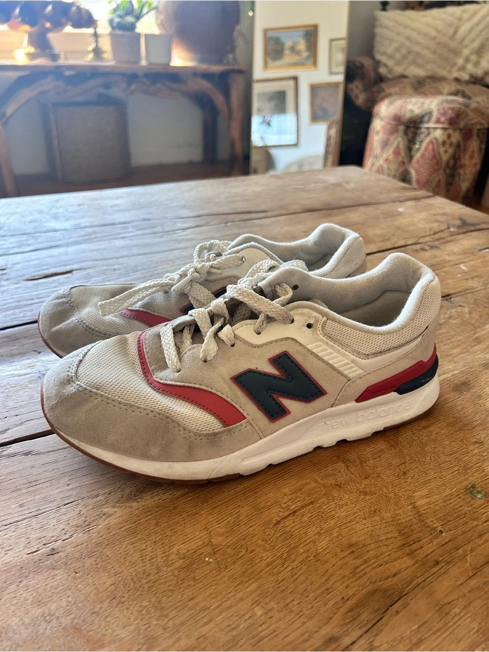 New Balance Kids Light red white and blue  Accent Sneakers